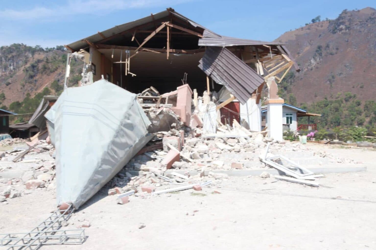 Locals Struggle to Recover from Earthquake Damage in Karenni State