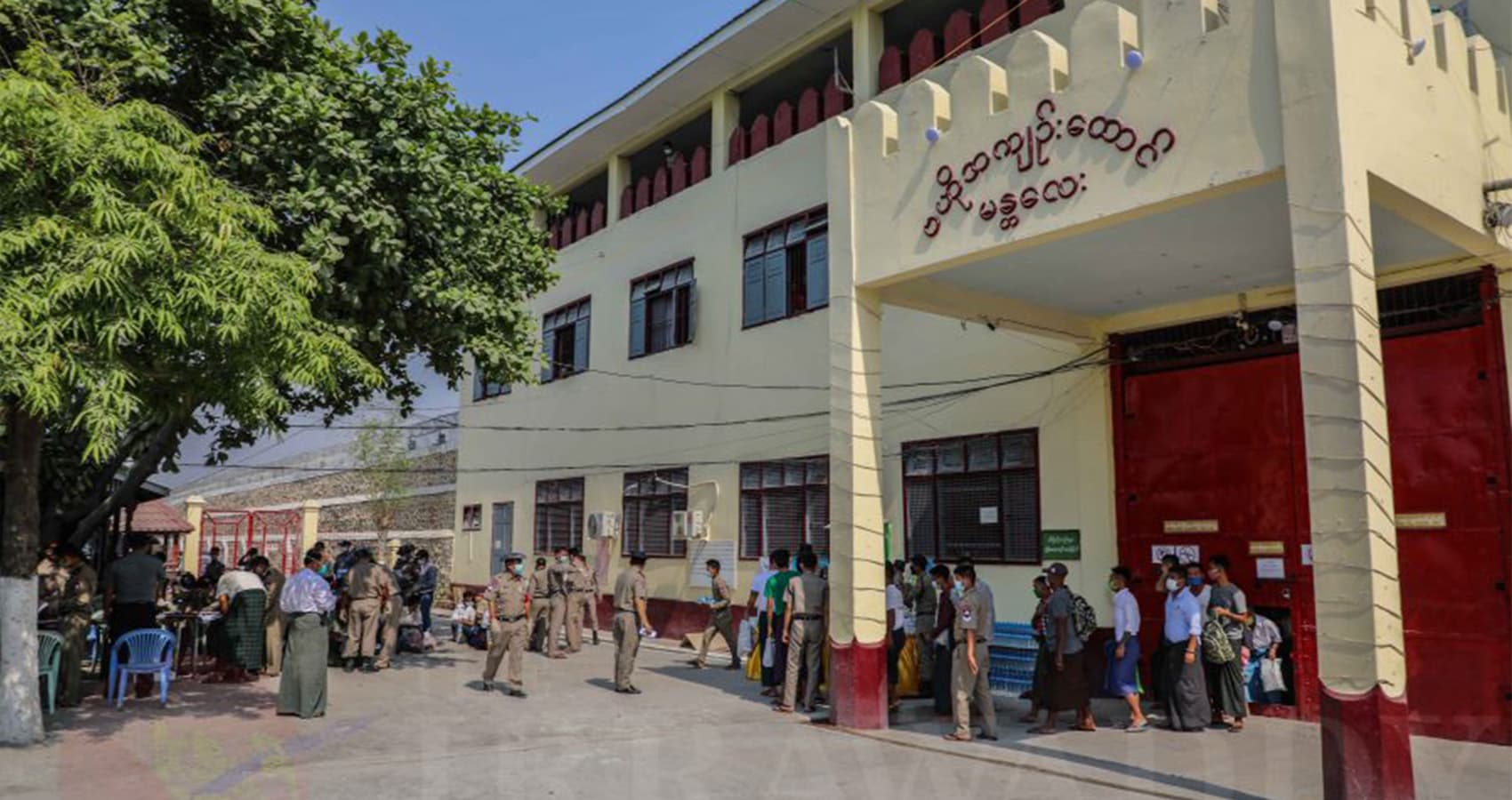 Six Political Prisoners Died in Quake: Rights Group