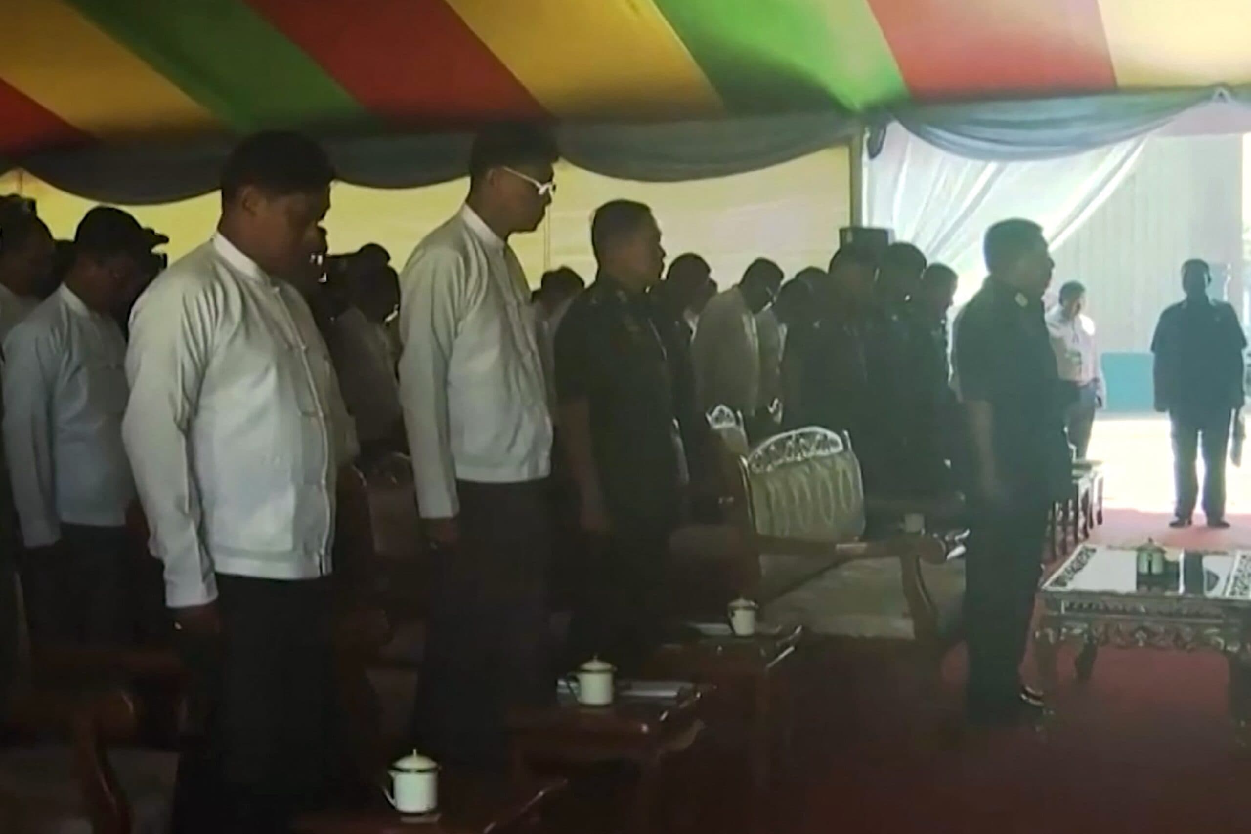 Junta rejects quake ceasefire, death toll hits 2,719